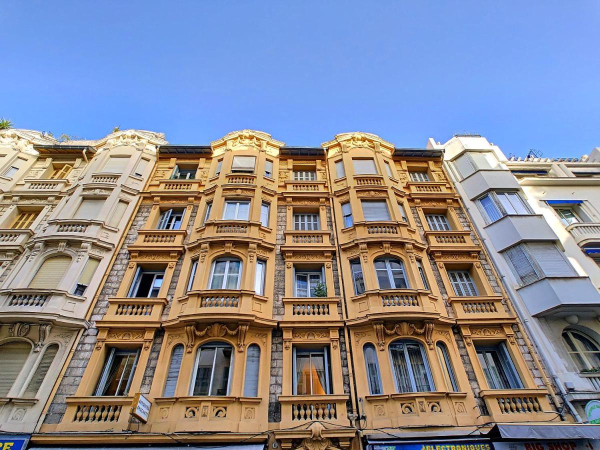 Nestor&Jeeves - Sixties - Central - Very Close Sea - Retro Nizza Kültér fotó
